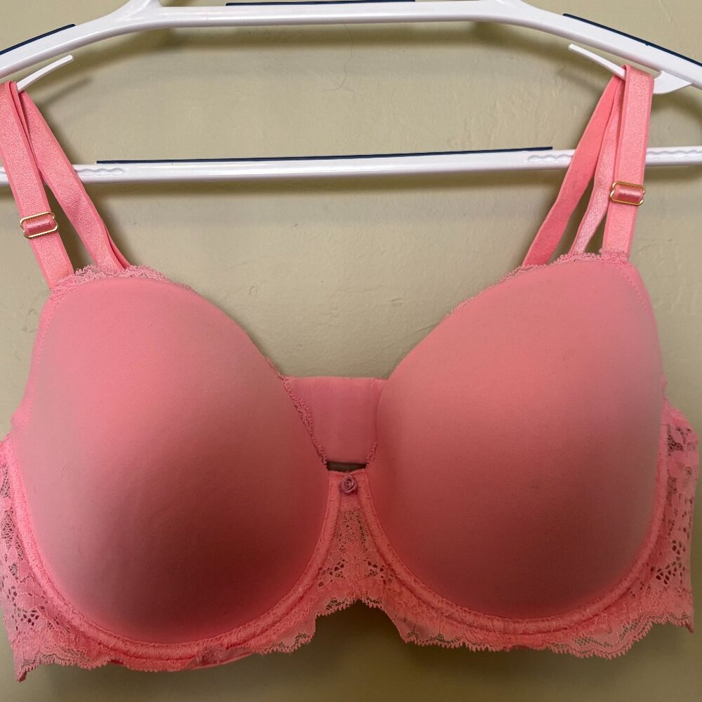 Victoria's Secret Demi Bra, Color Tickled Pink